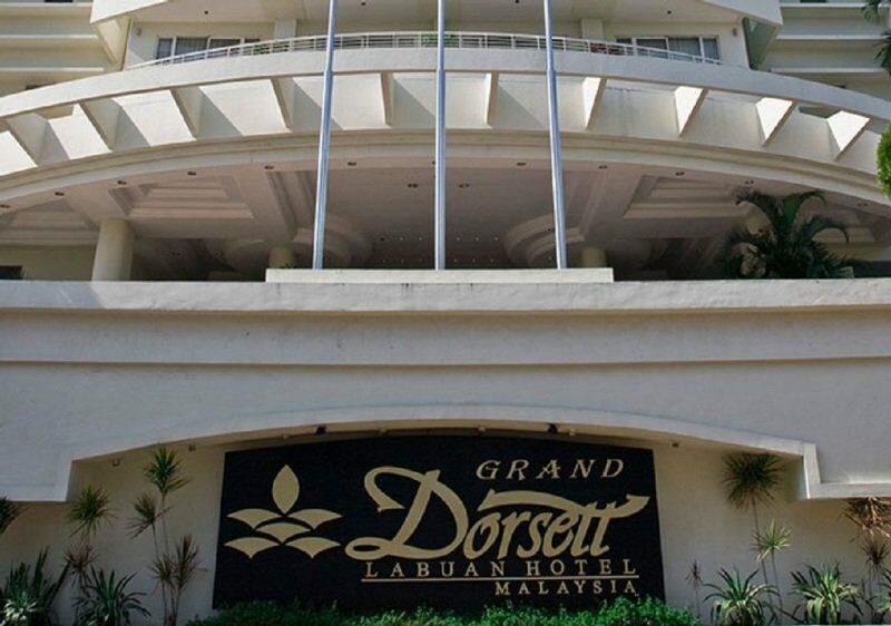 Dorsett Grand Labuan Hotel Exterior photo